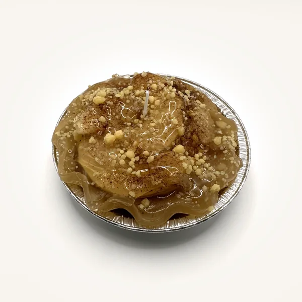 Dutch apple crumble pie candle